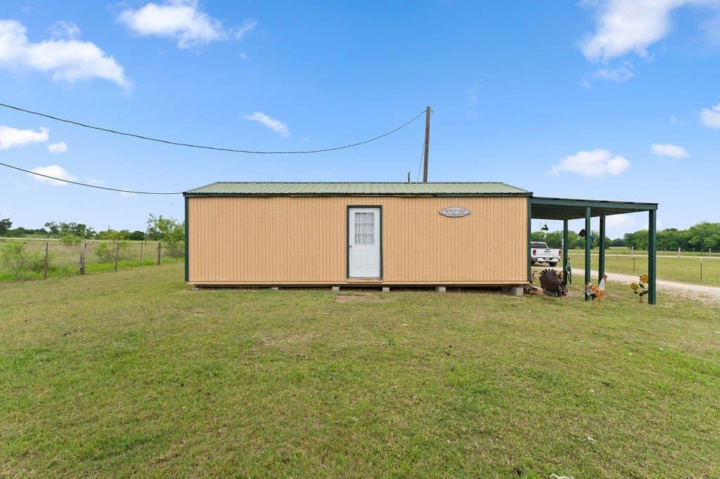25 acres in Hill County - photo 25