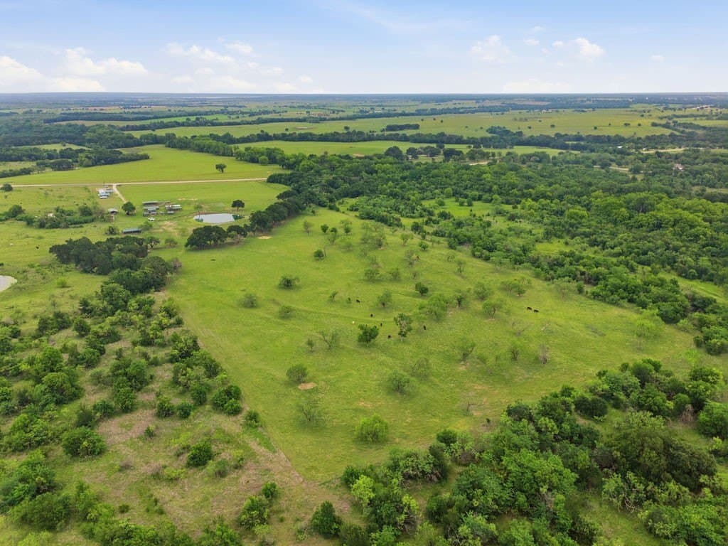 25 acres in Hill County - photo 27