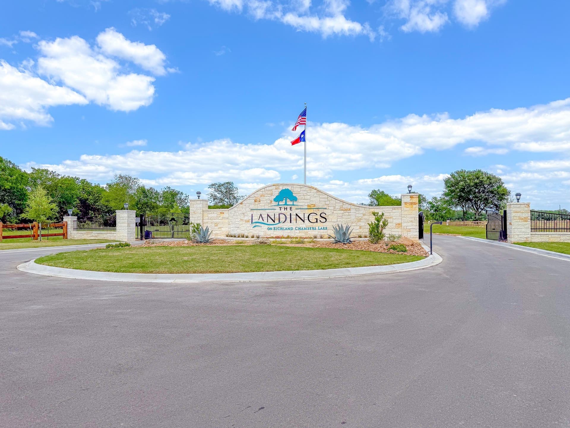 3.04 acres in Navarro County - photo 33