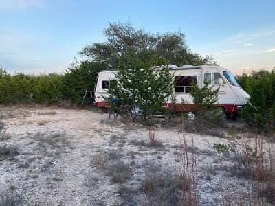 5.58 acres in Uvalde County - photo 25