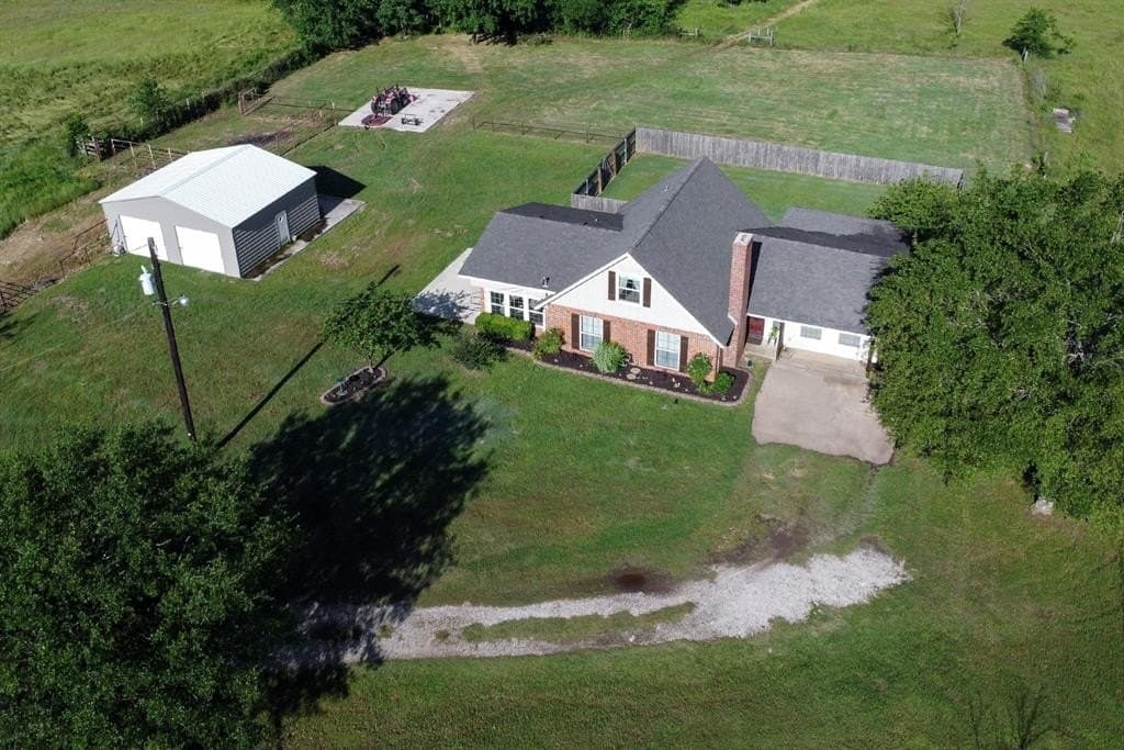 23.74 acres in Smith County gallery image 4