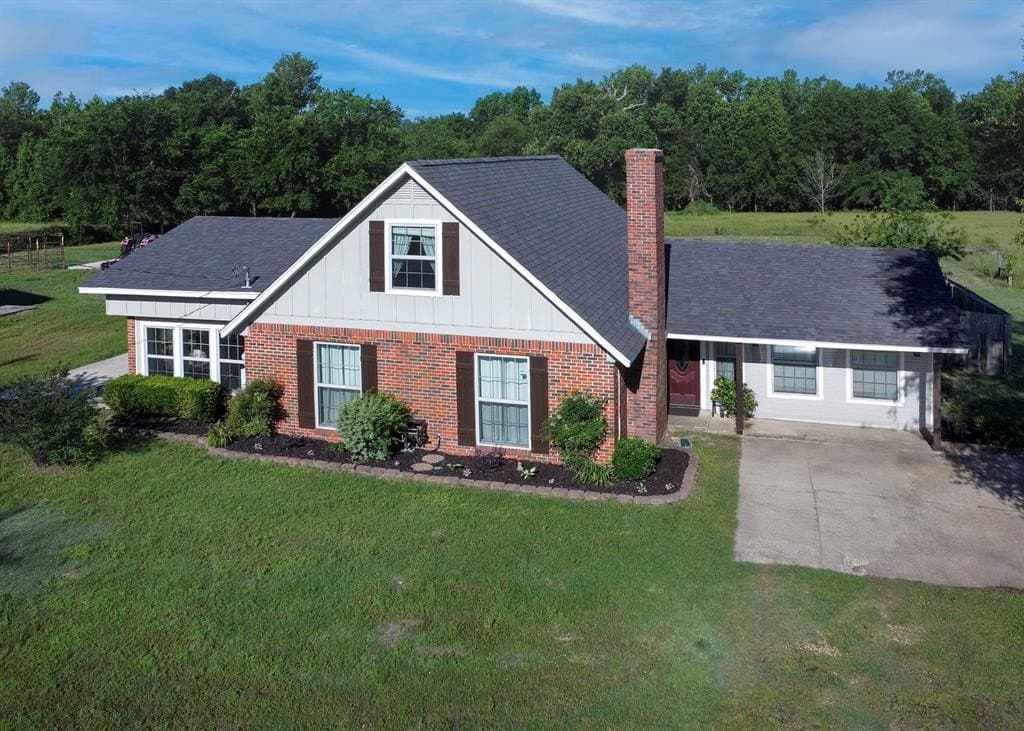 23.74 acres in Smith County