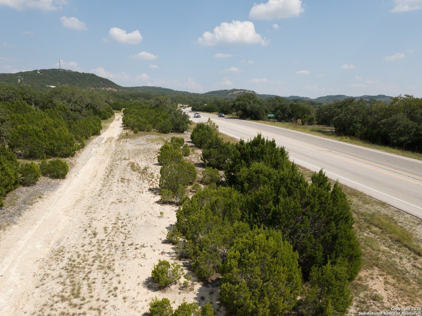 10 acres in Bandera County - photo 6