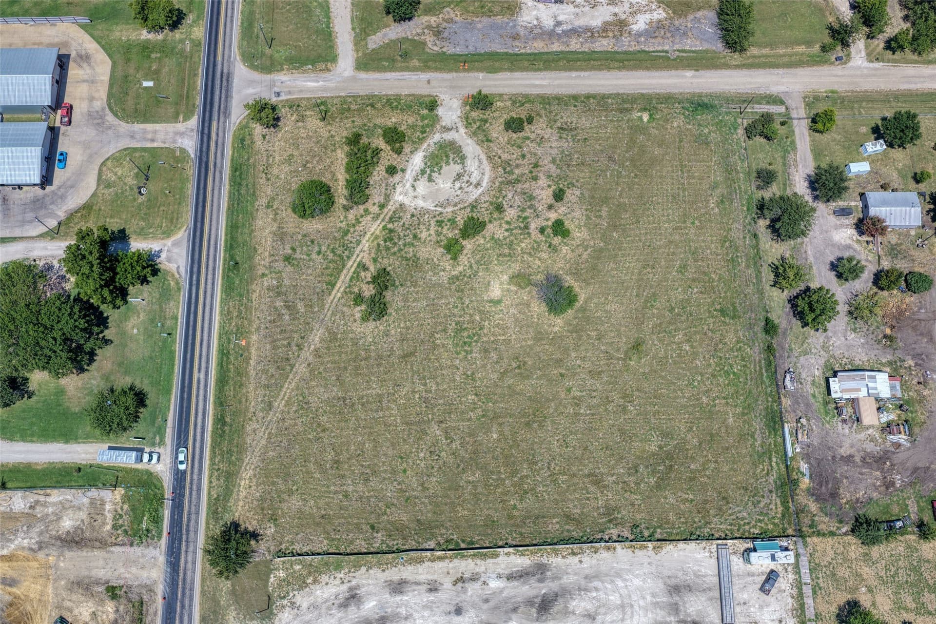 3.18 acres in Johnson County