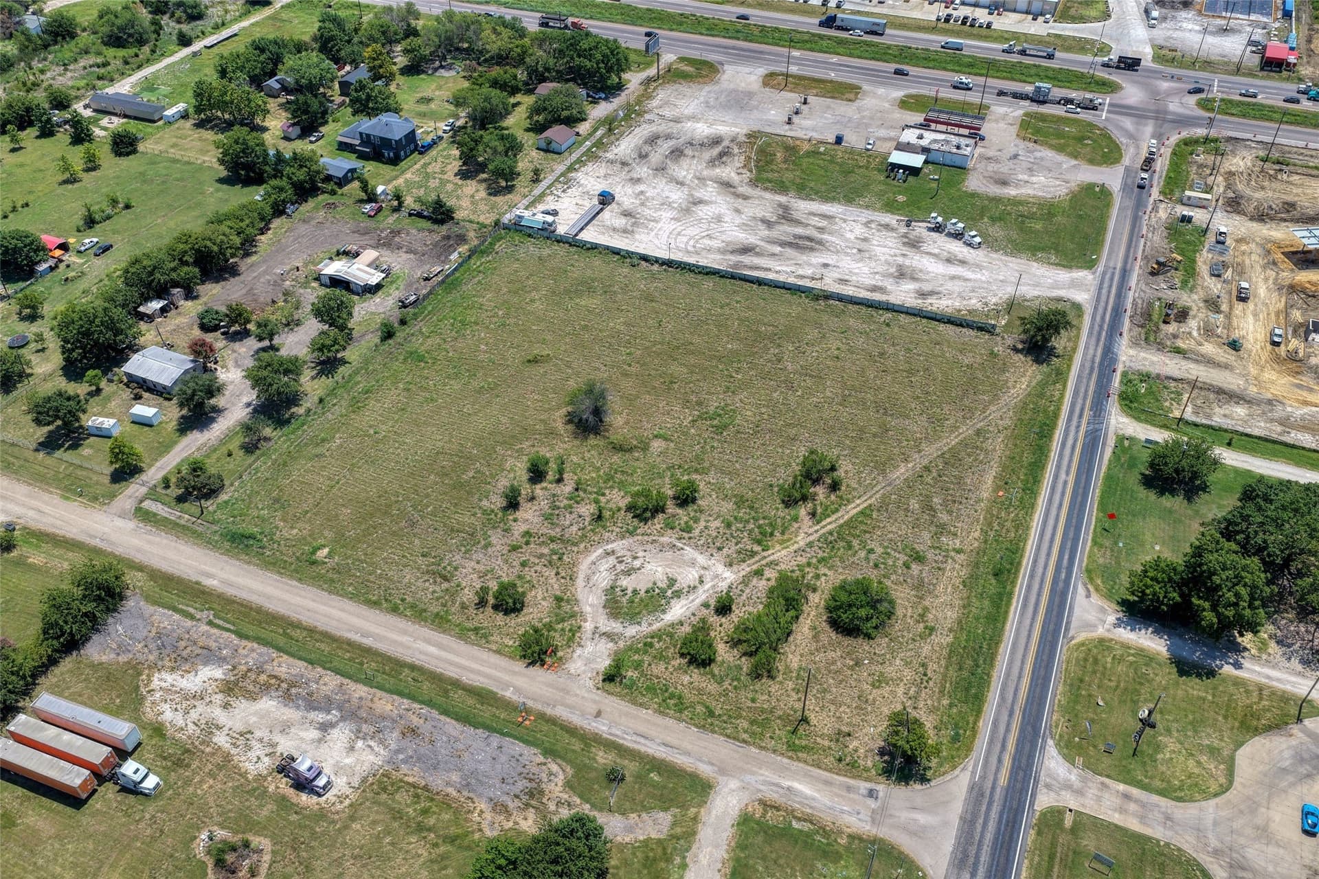 3.18 acres in Johnson County - photo 3