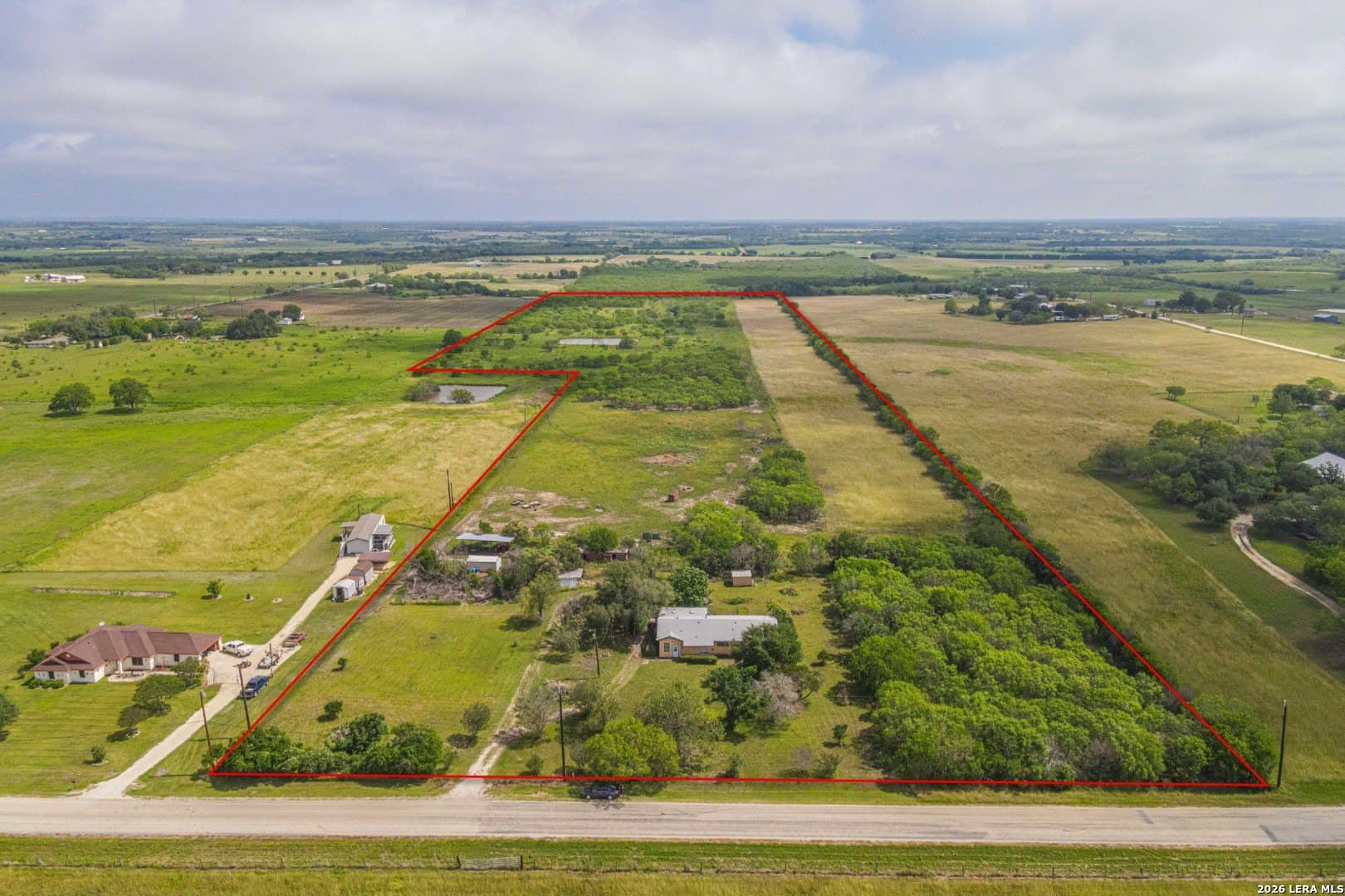 37.97 acres in Bexar County - photo 2