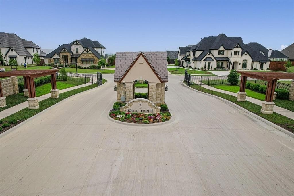 0.57 acres in Johnson County gallery image 3