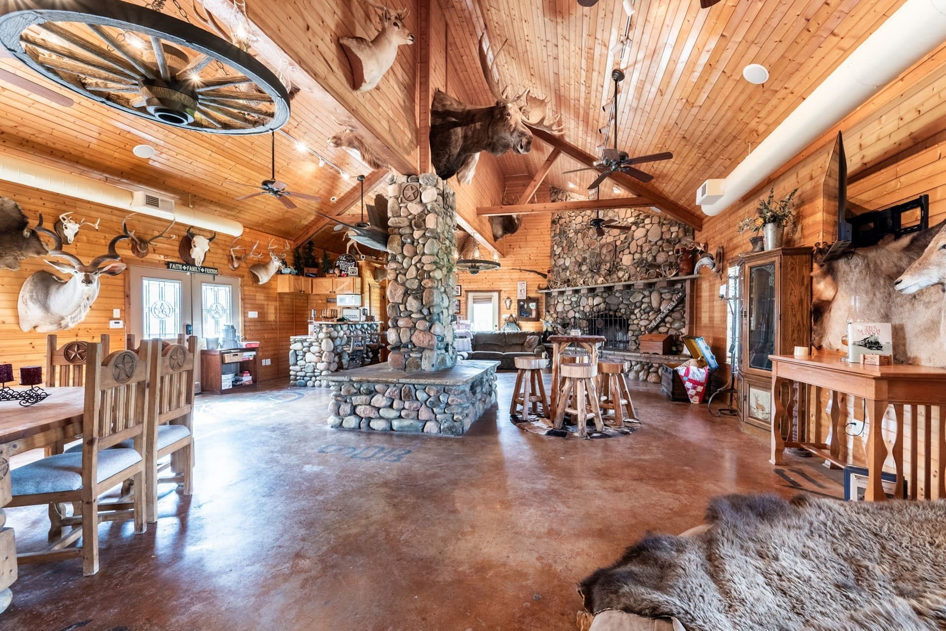 9.99 acres in Hunt County - photo 28