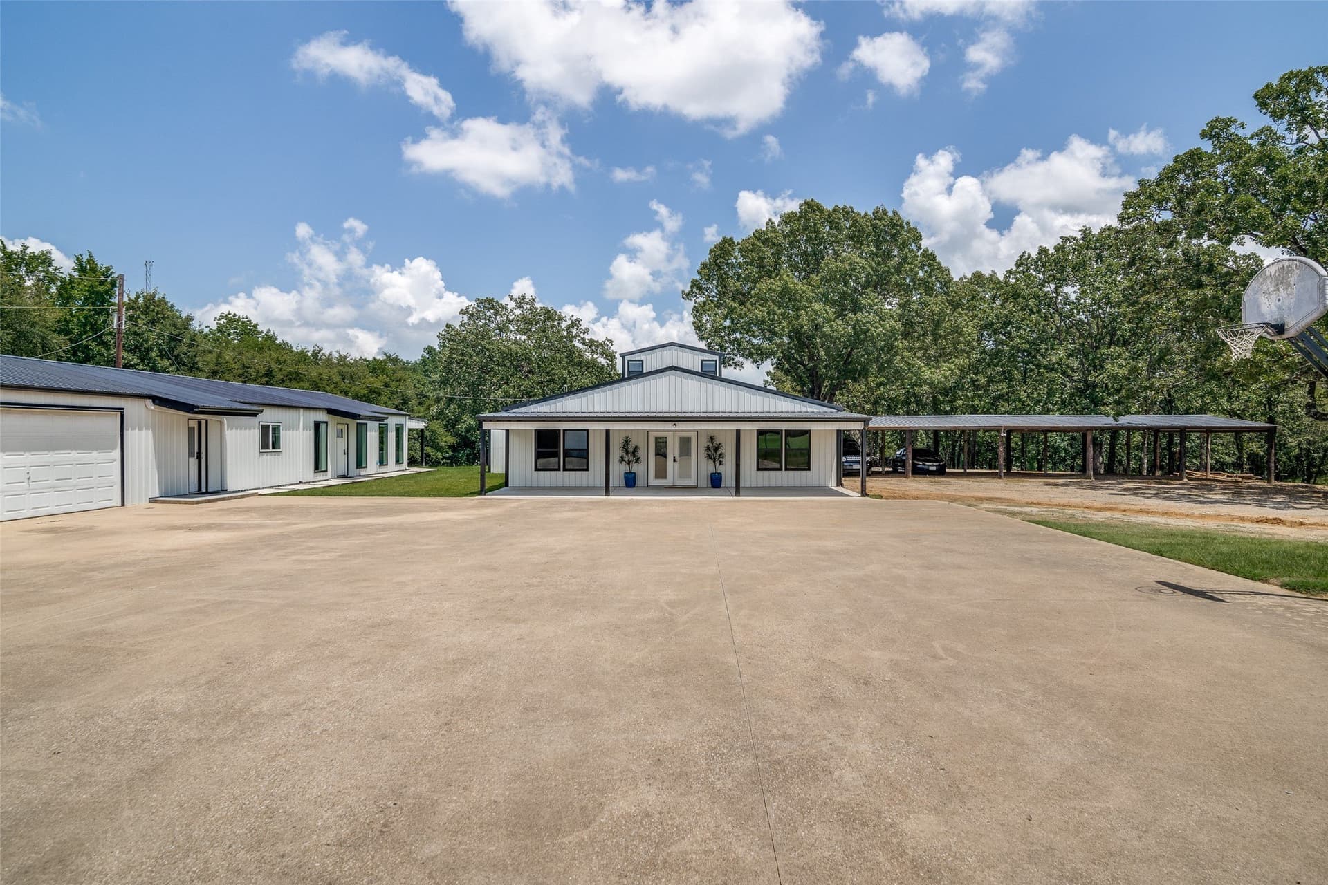 11 acres in Rains County - photo 3