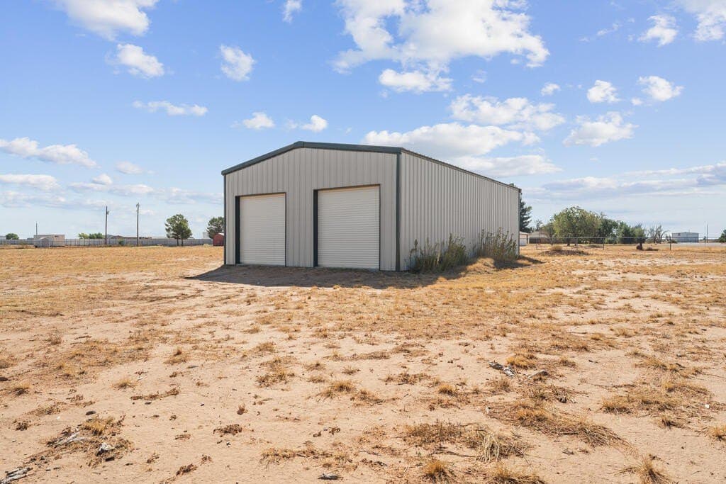 5 acres in Midland County - photo 5
