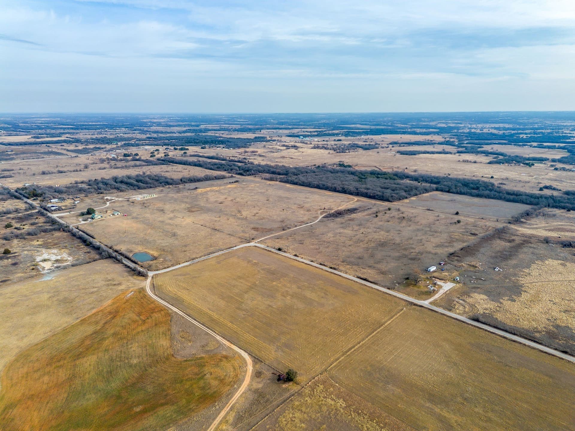177.33 acres in Wise County - photo 5