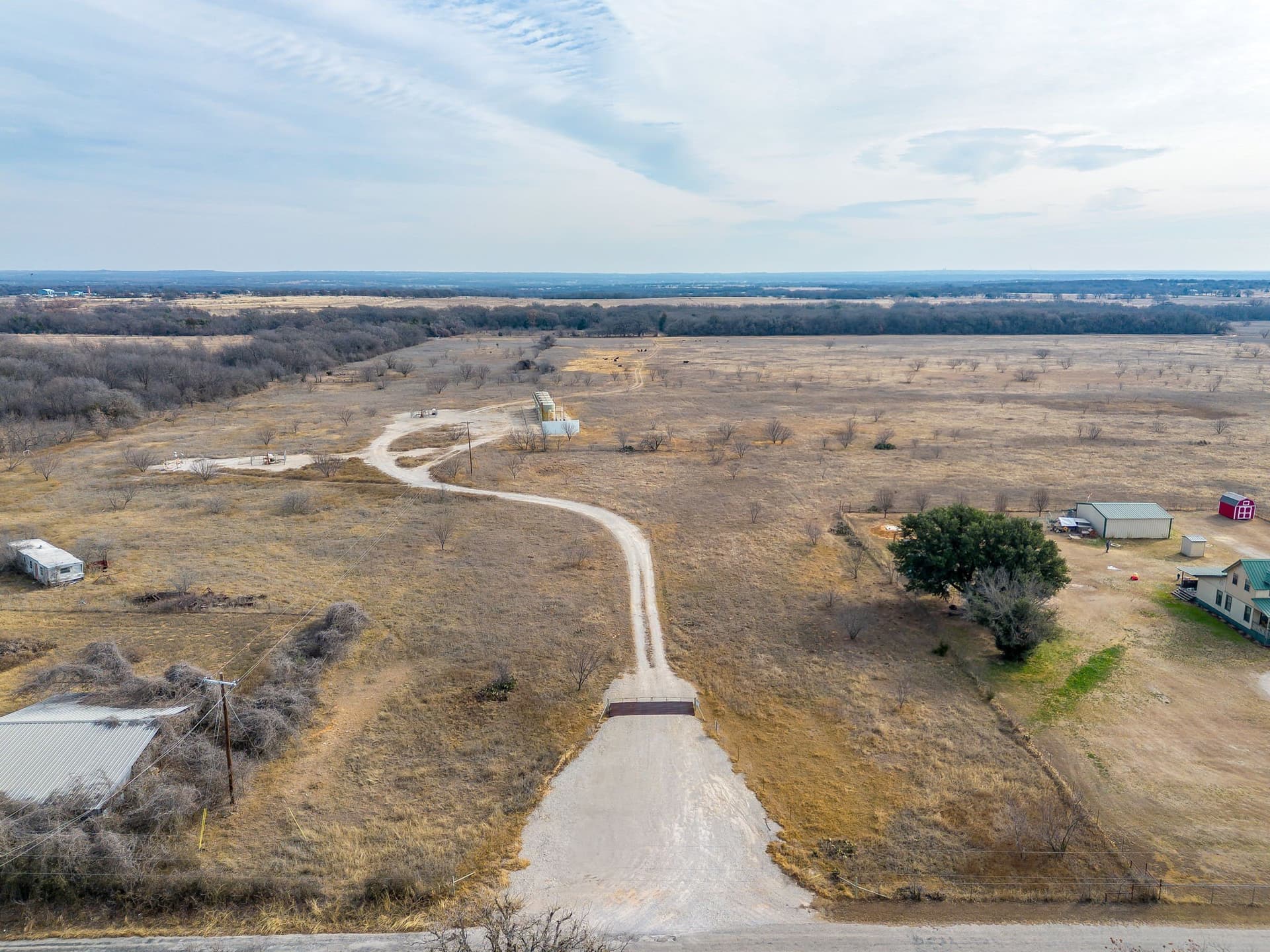 177.33 acres in Wise County - photo 8