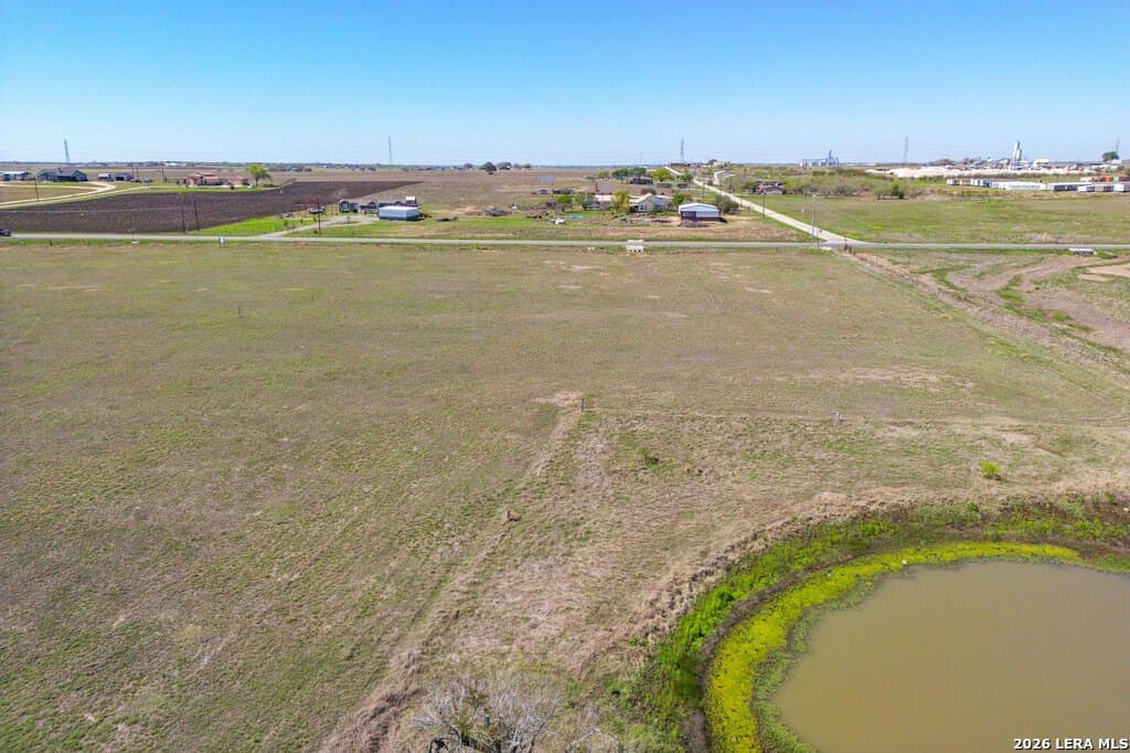 8.25 acres in Guadalupe County - photo 15