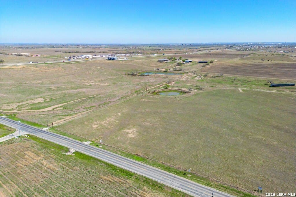 8.25 acres in Guadalupe County gallery image 2