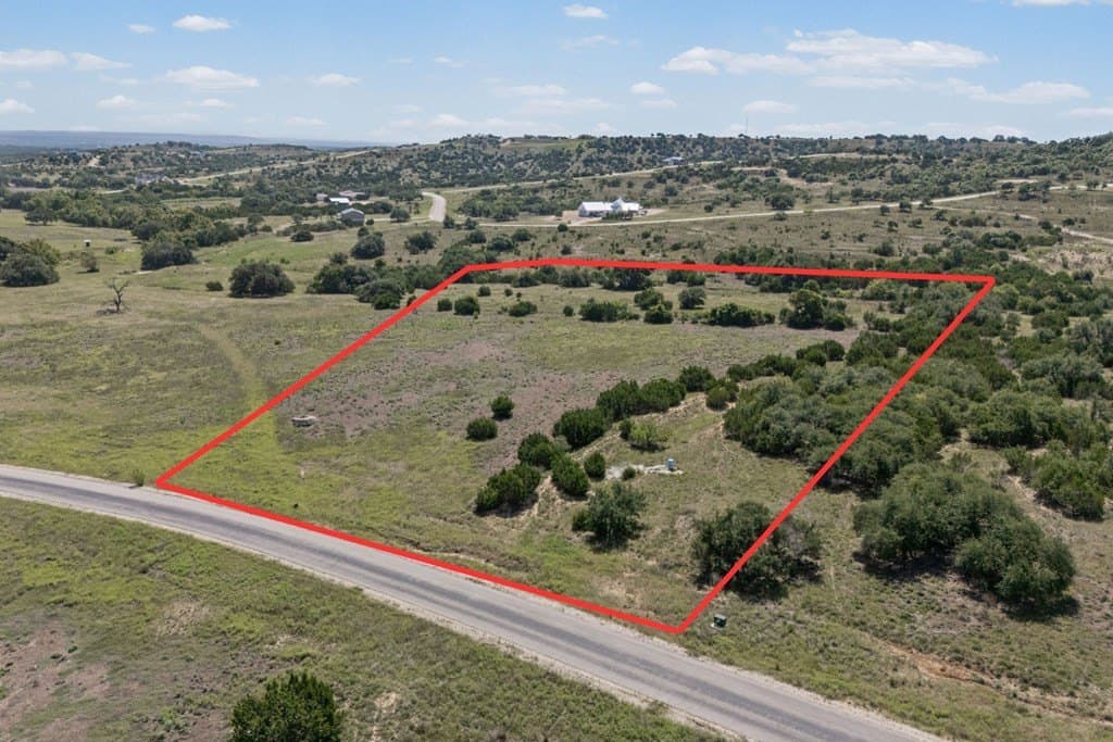 5 acres in Blanco County - photo 7