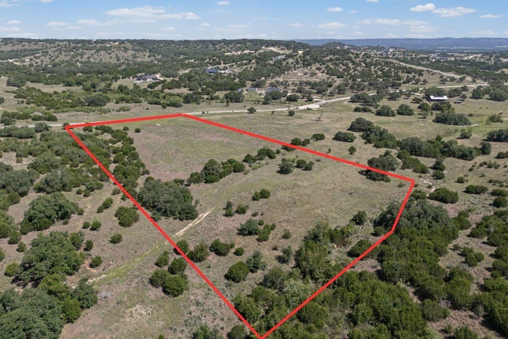 5 acres in Blanco County - photo 10