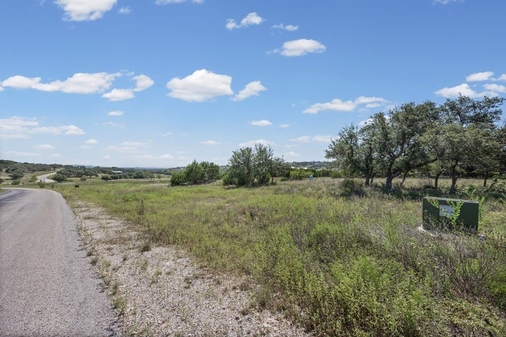 5 acres in Blanco County - photo 6