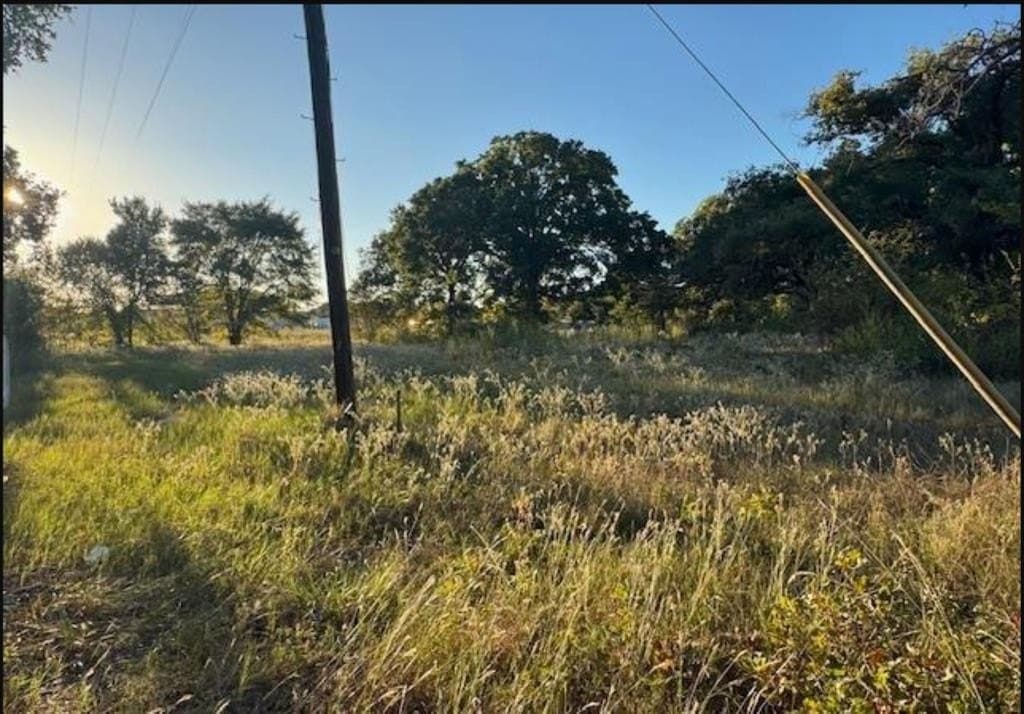 7.5 acres in Henderson County gallery image 3