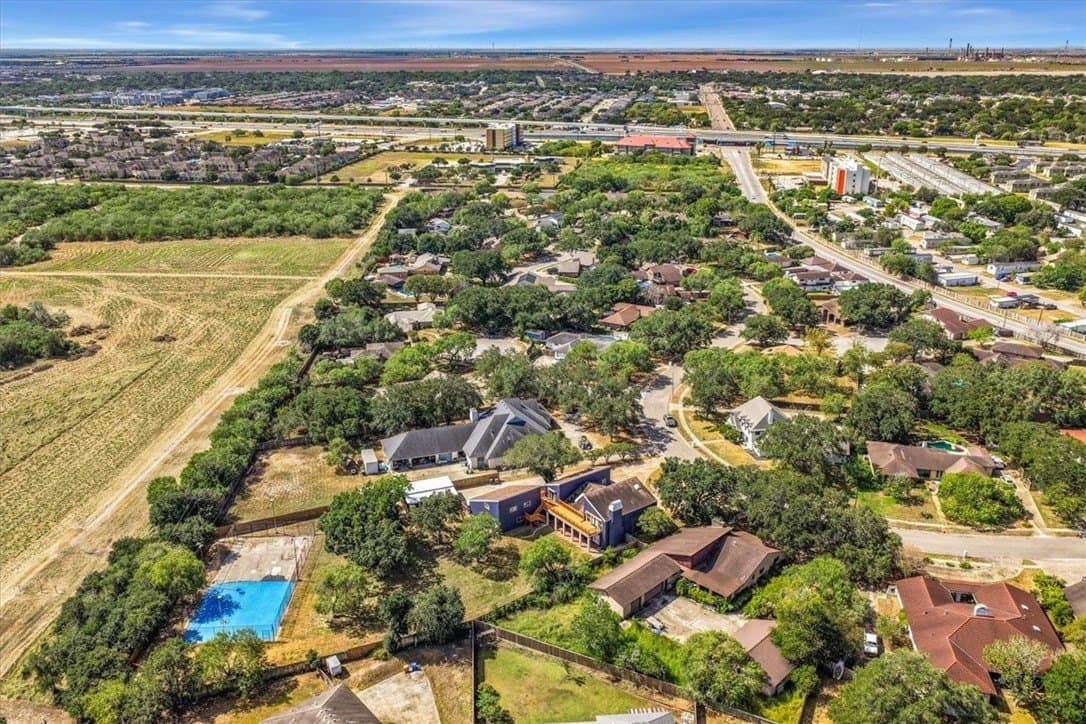 48,613 acres in Nueces County - photo 37