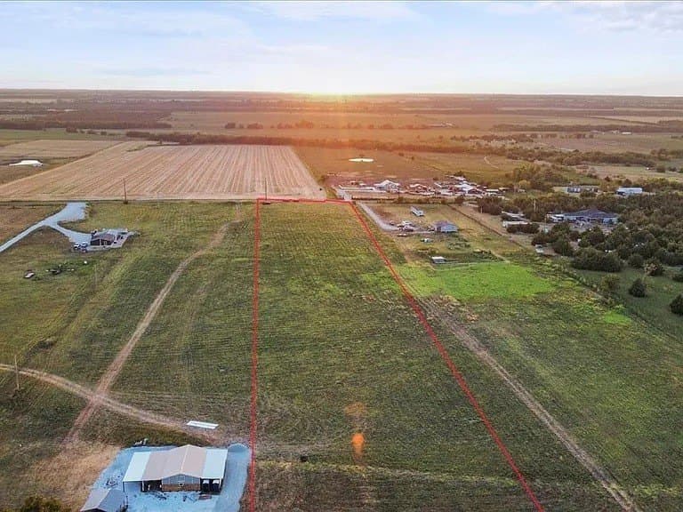 14.15 acres in Hunt County - photo 8