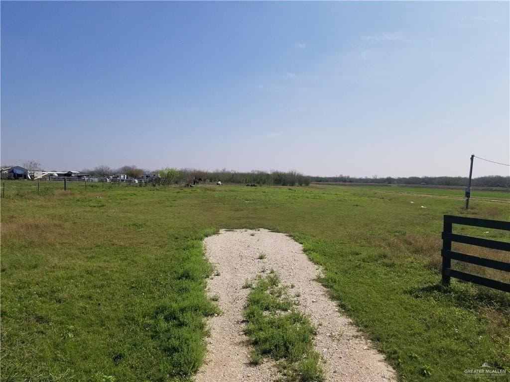 4.2 acres in Hidalgo County gallery image 2