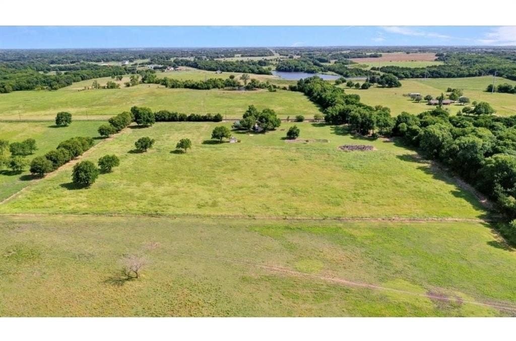14.2 acres in Collin County gallery image 3