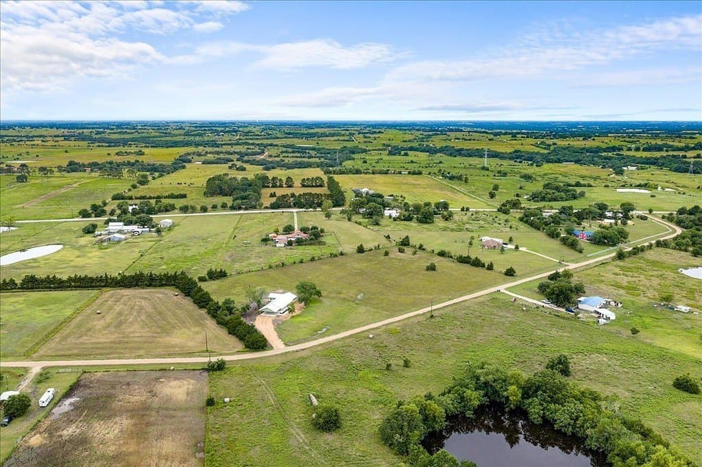 5.52 acres in Fayette County - photo 25