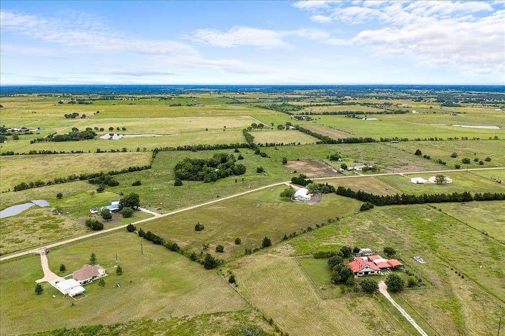 5.52 acres in Fayette County - photo 26