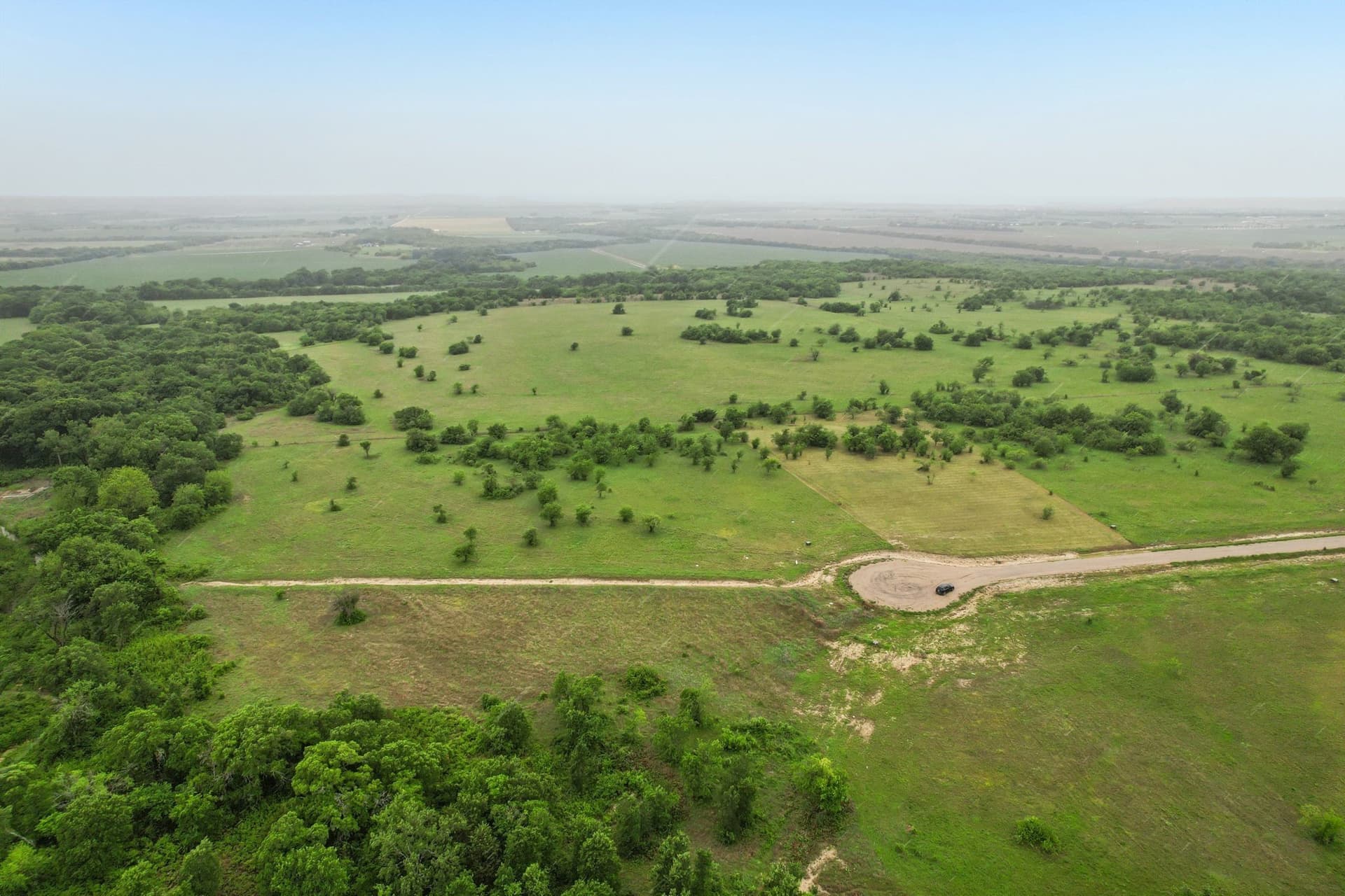 2.27 acres in Hill County gallery image 2