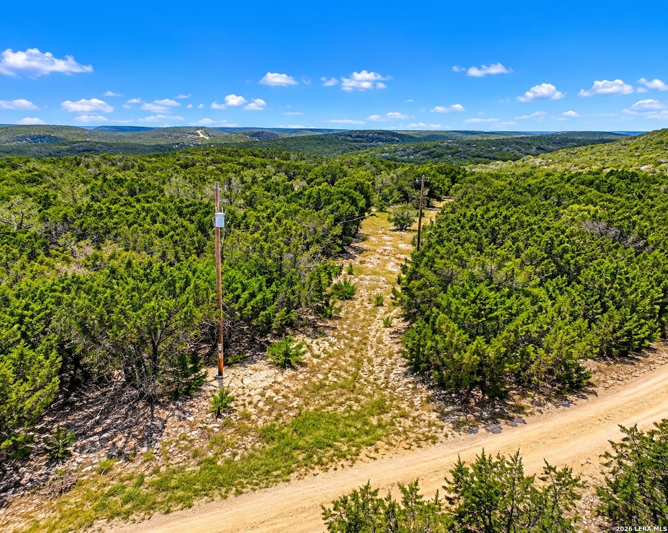 28.62 acres in Real County - photo 4