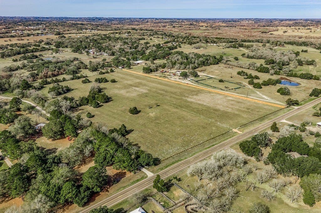 1.5 acres in Washington County gallery image 3