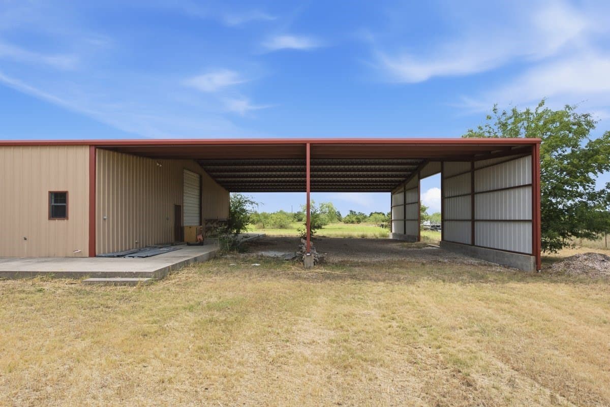 11.6 acres in Hill County - photo 27