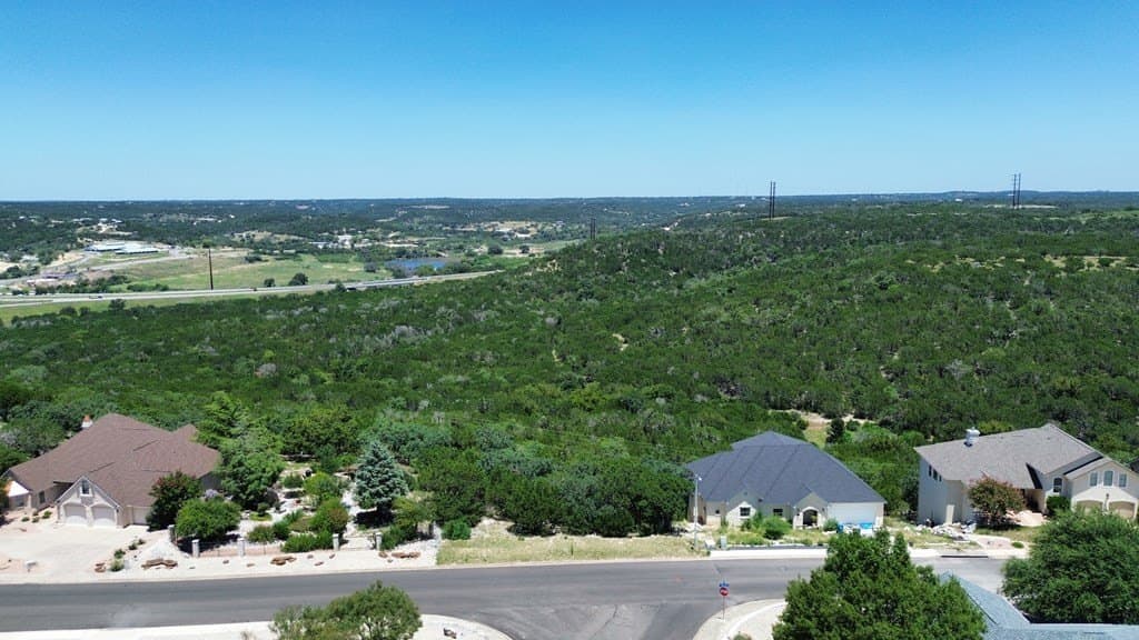 0.49 acres in Kerr County - photo 2