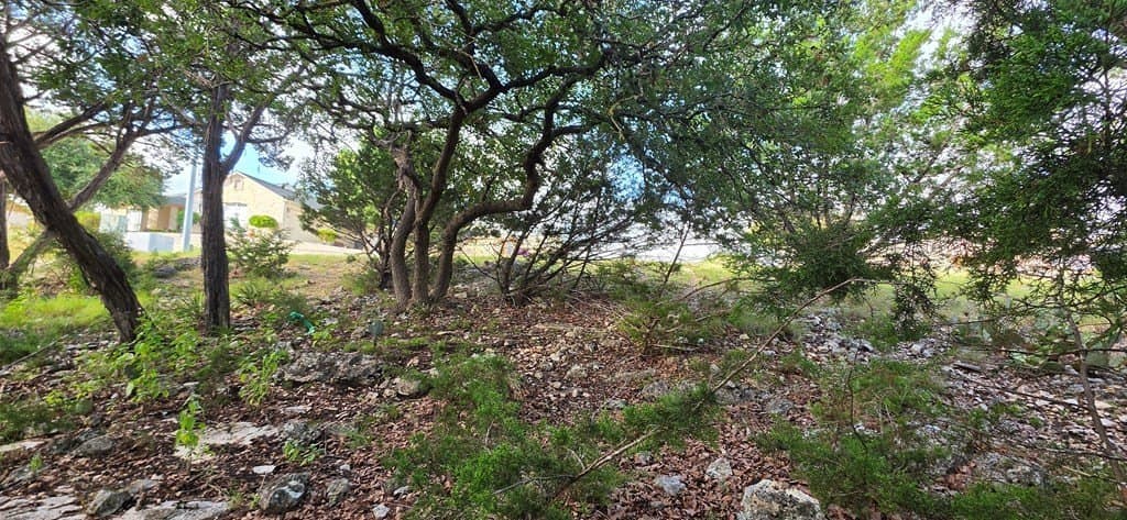 0.49 acres in Kerr County - photo 9