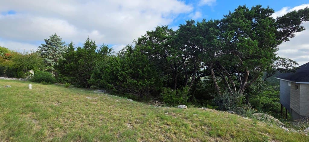 0.49 acres in Kerr County - photo 4