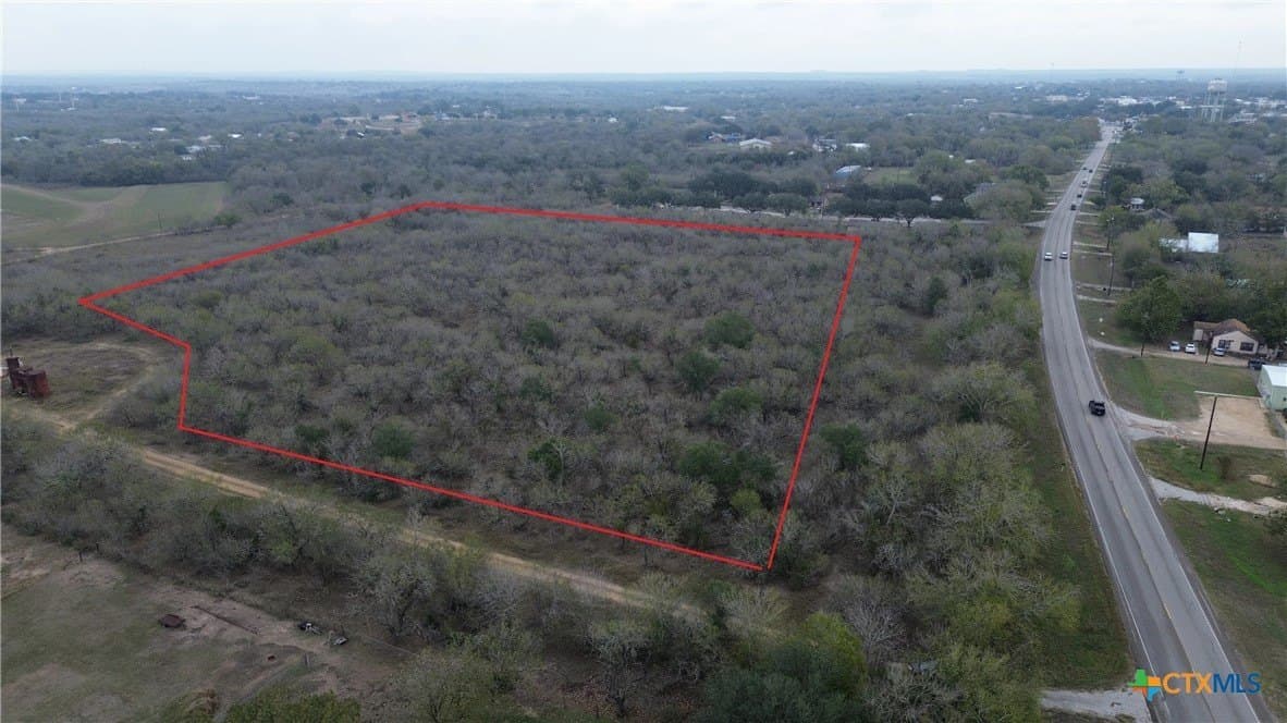 8.99 acres in Caldwell County - photo 2