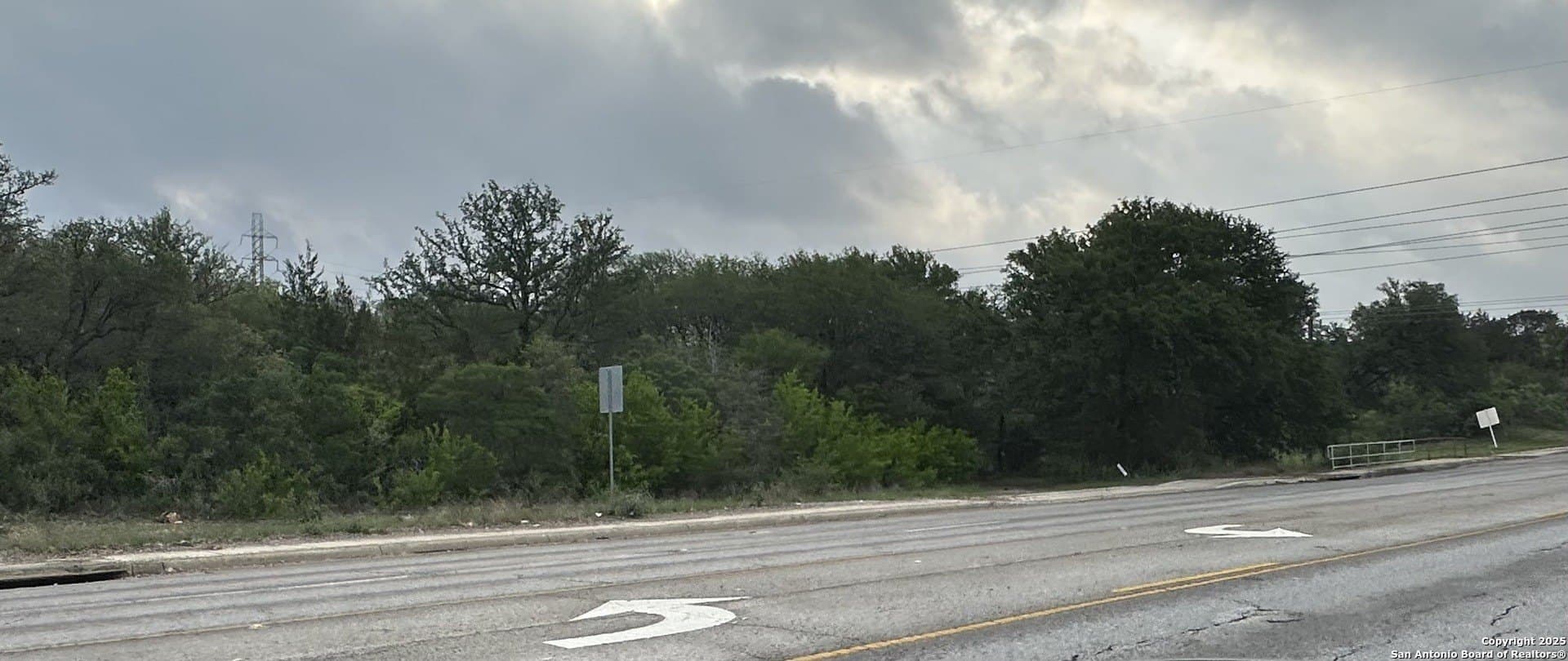 1.87 acres in Bexar County - photo 5