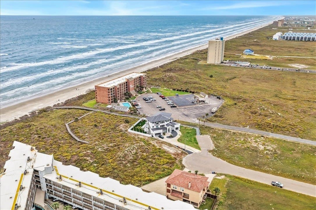 1.02 acres in Nueces County - photo 9