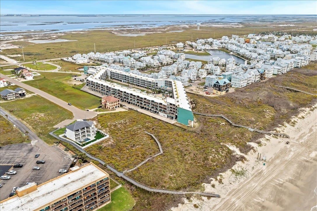 1.02 acres in Nueces County - photo 11