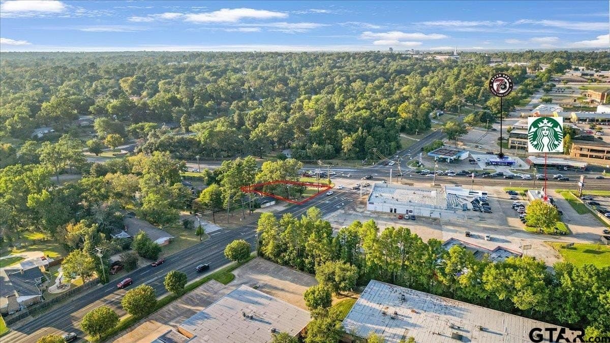 0.27 acres in Smith County - photo 11