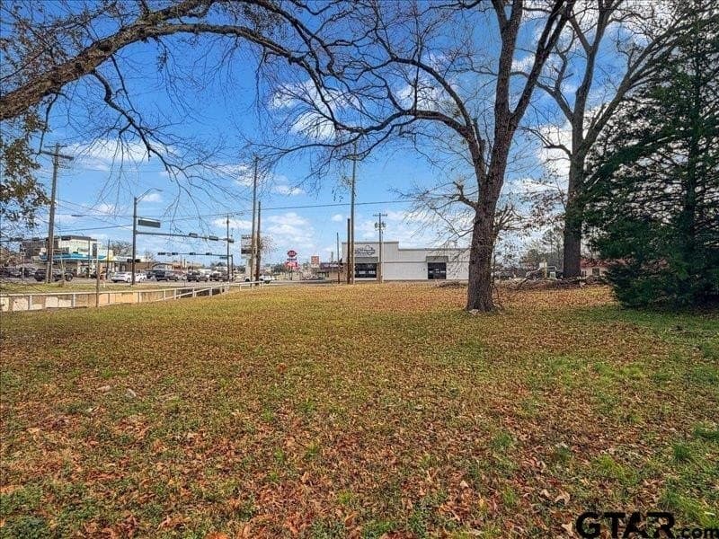 0.27 acres in Smith County gallery image 4