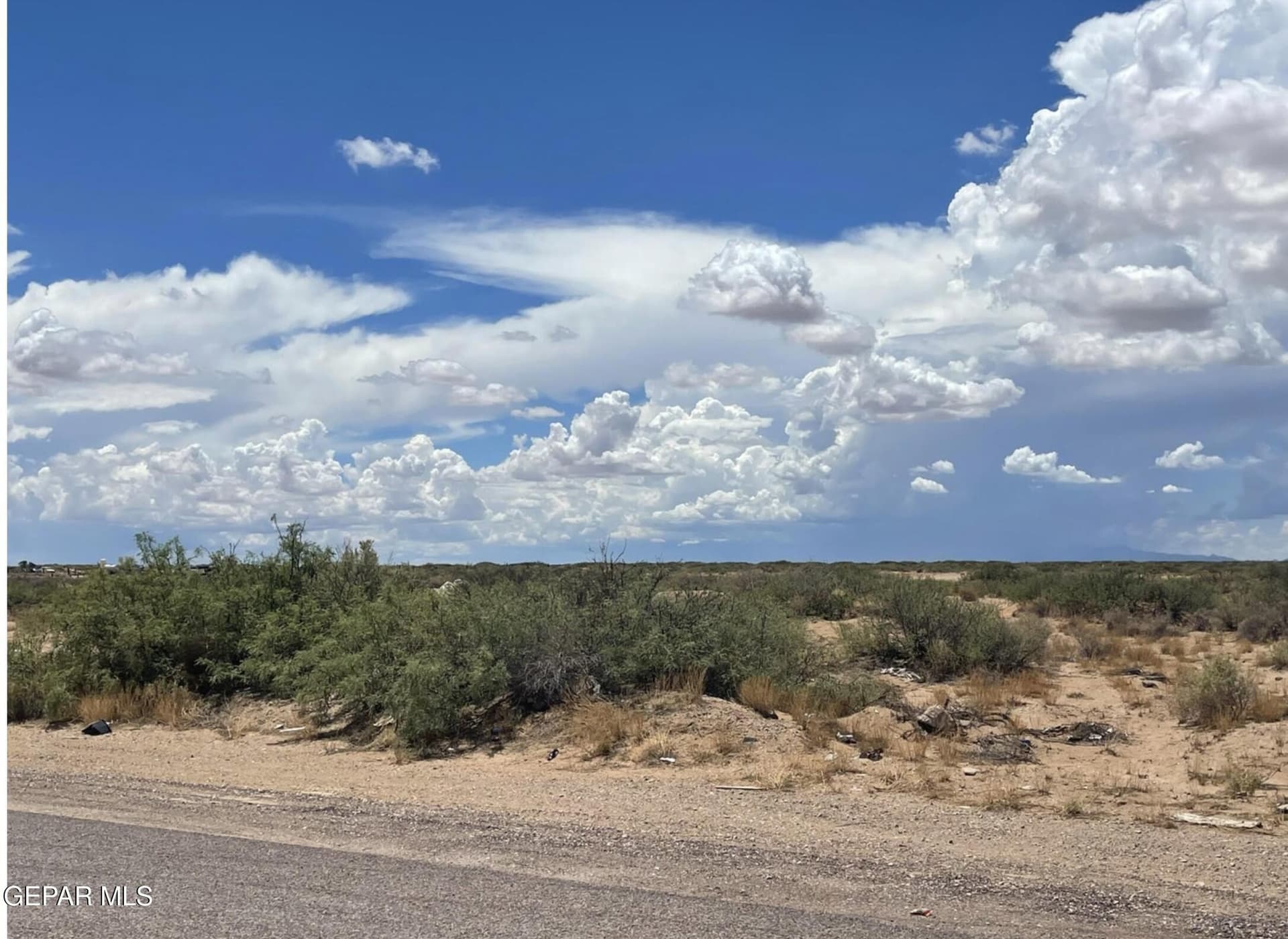 0.5 acres in El Paso County