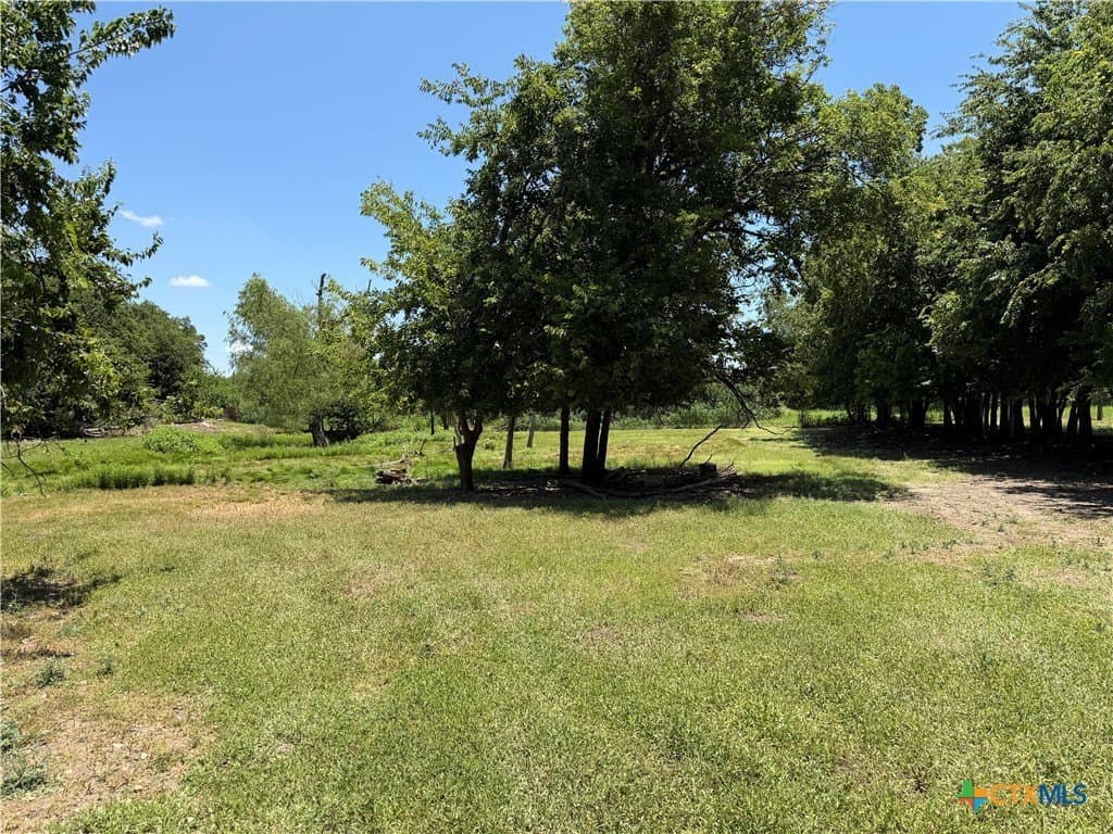 1.16 acres in Williamson County - photo 14