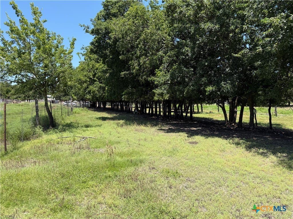1.16 acres in Williamson County - photo 12