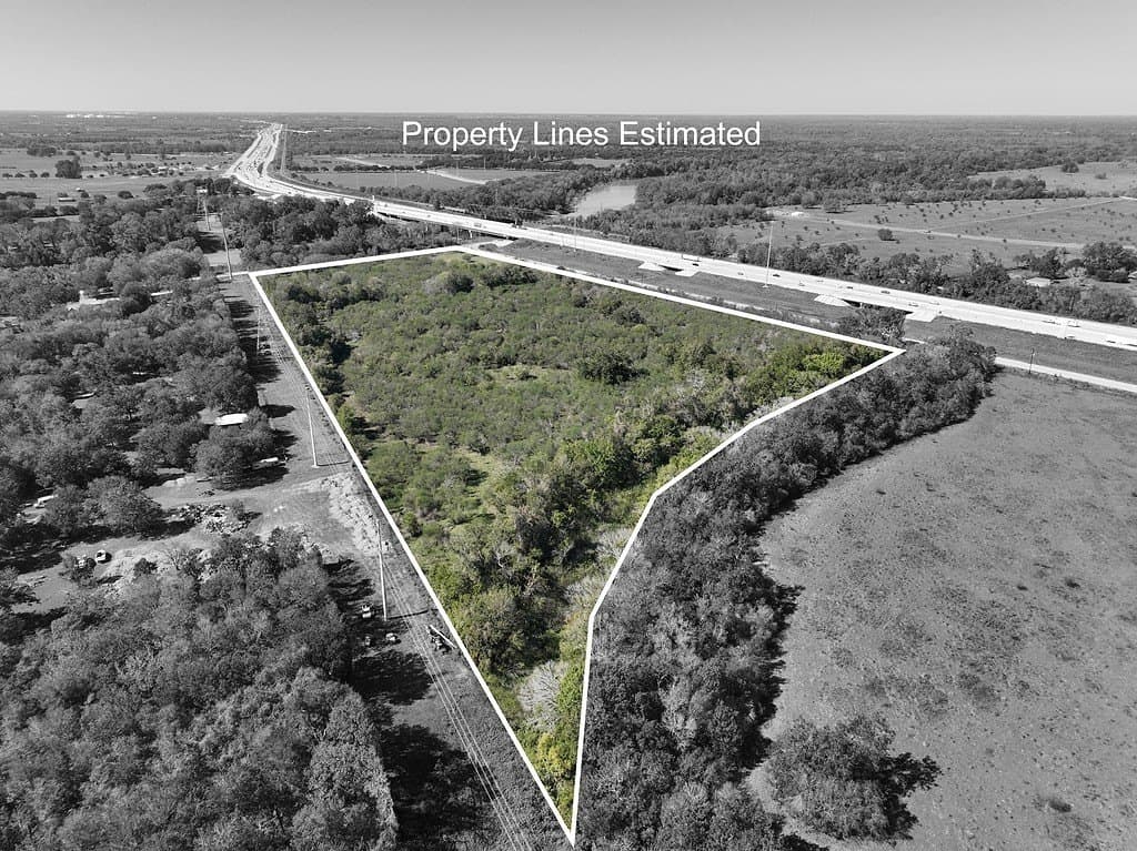 31.5 acres in Waller County featured view