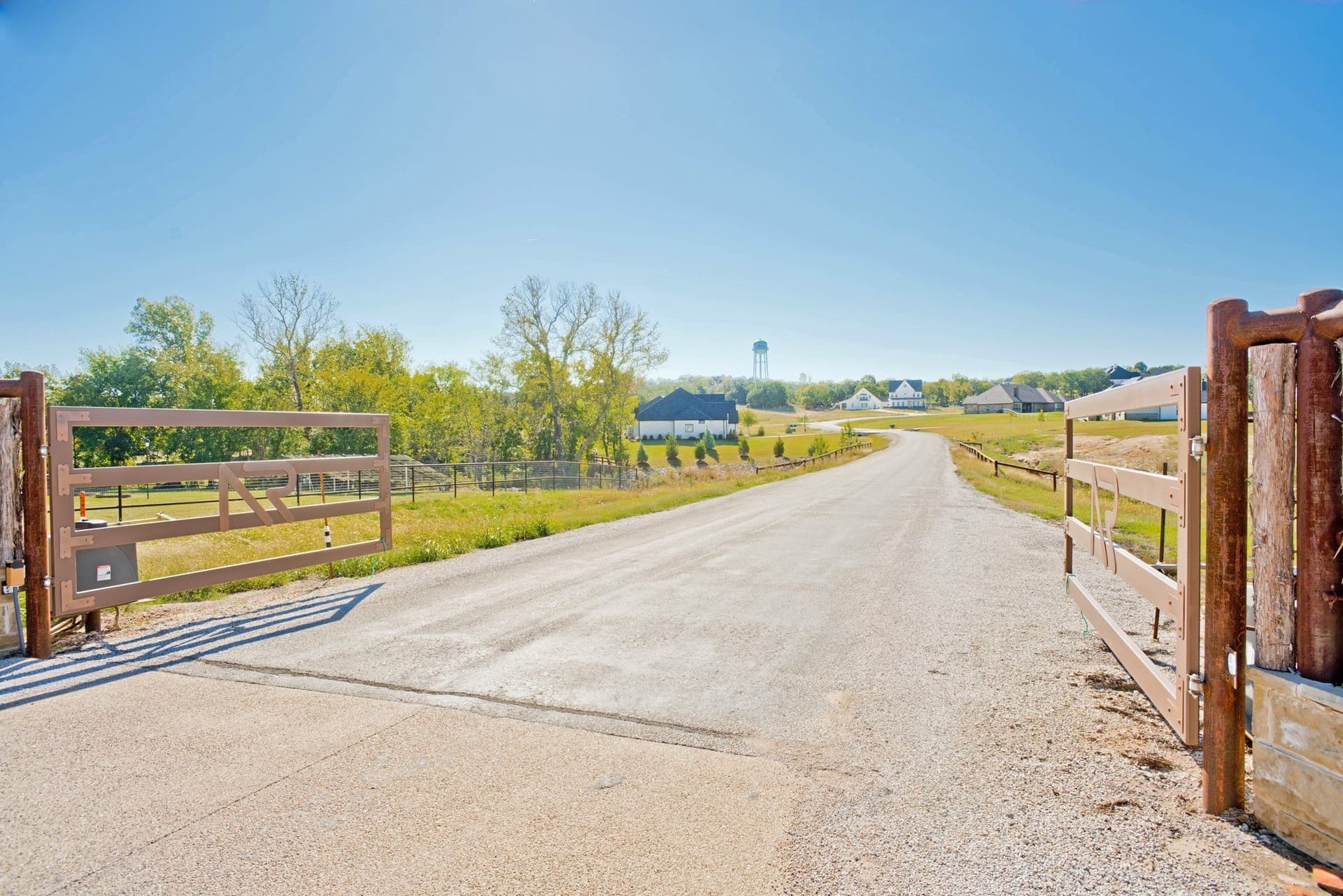 2.01 acres in Parker County gallery image 2