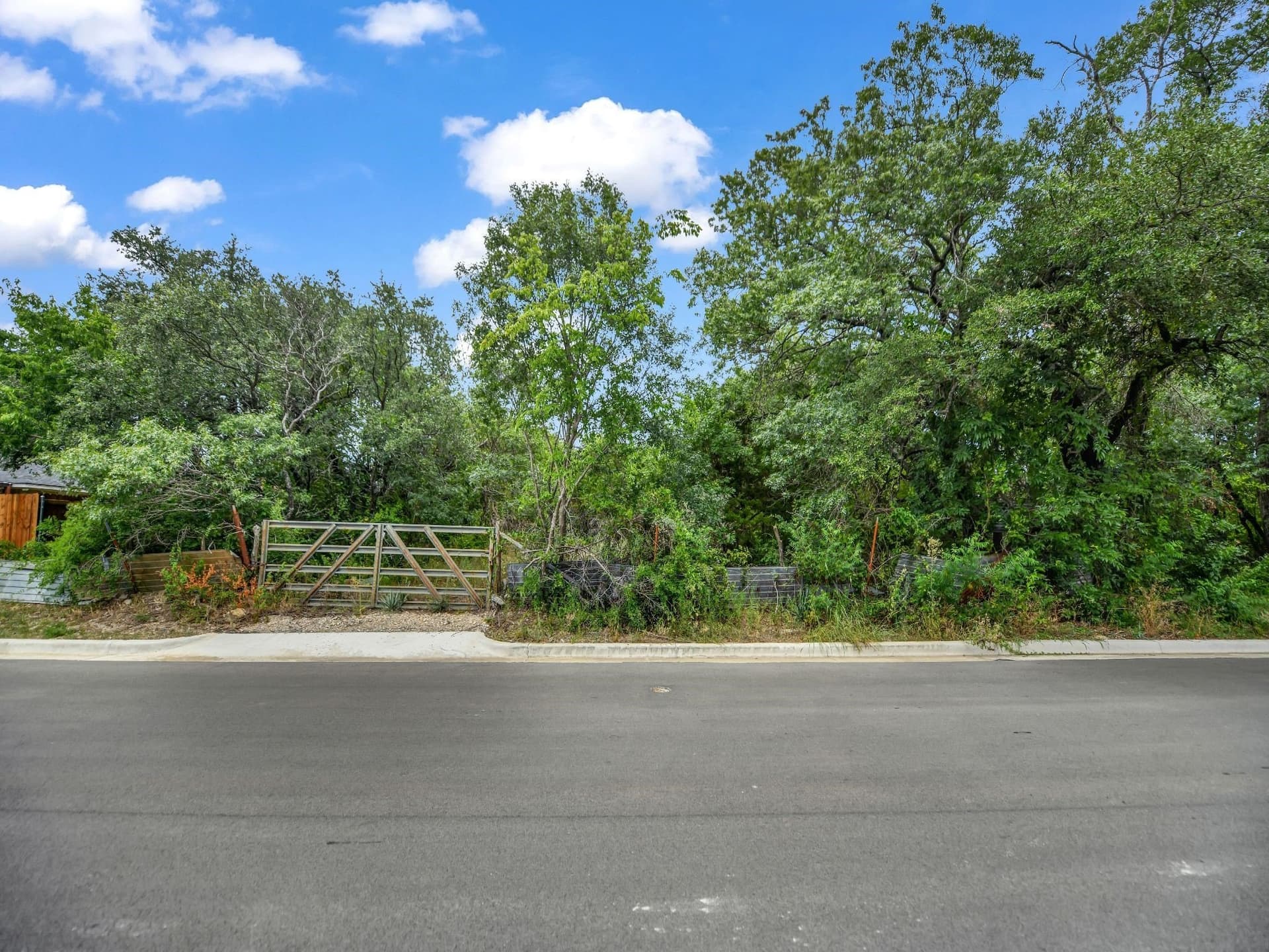 0.22 acres in Parker County - photo 3
