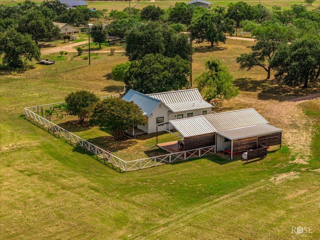 9.09 acres in Mason County