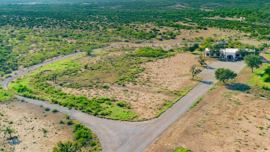 80 acres in Maverick County - photo 12