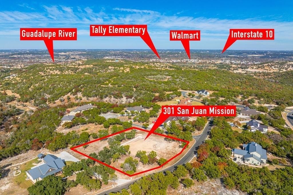 1.24 acres in Kerr County gallery image 2
